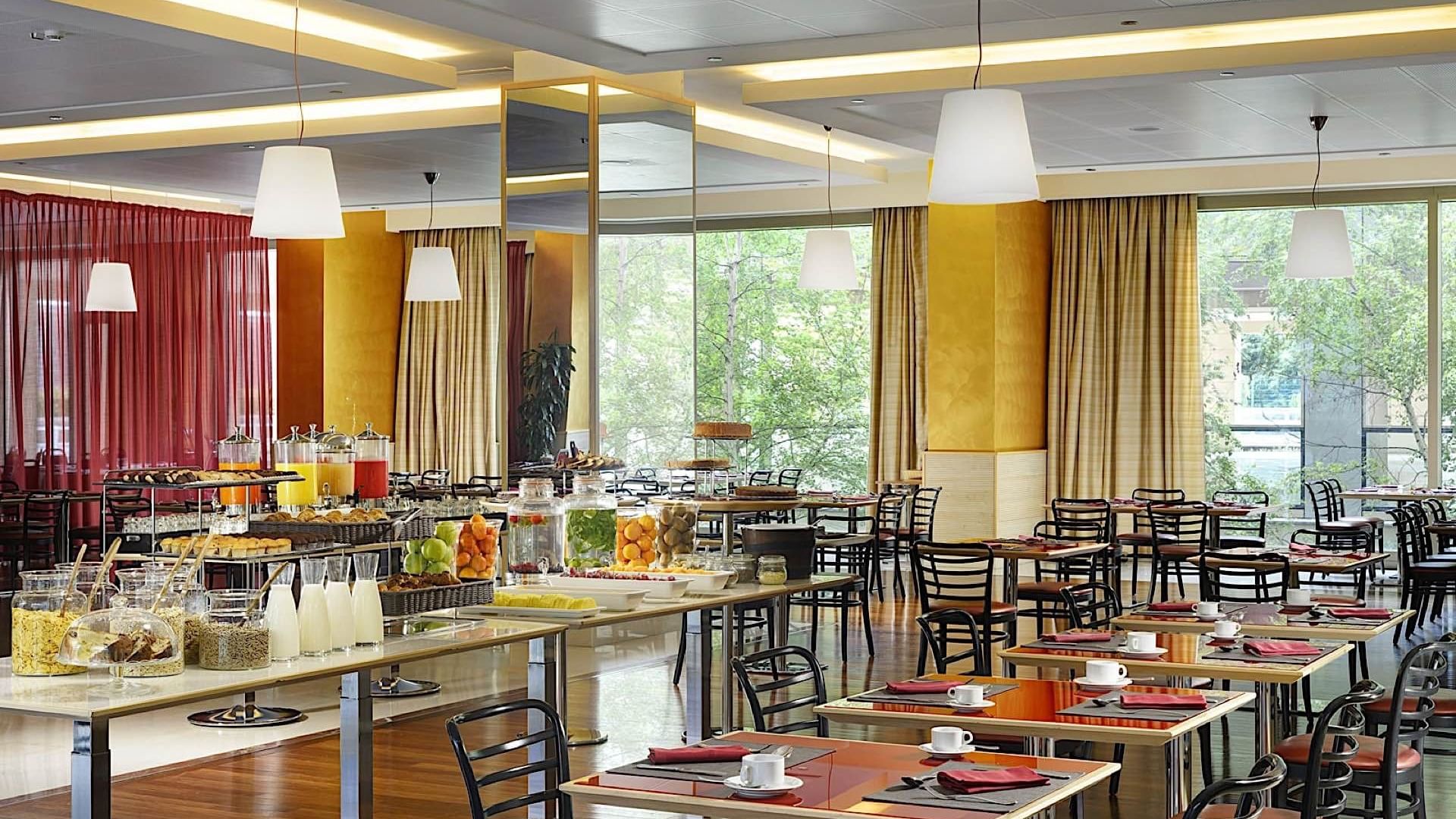 UNAHOTELS 5