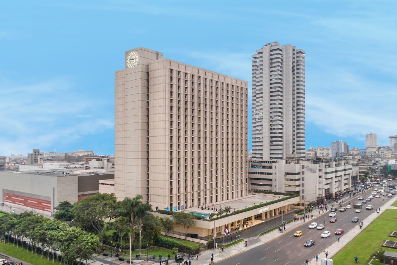 si-limsi-hotel-exterior--16528_Classic-Hor
